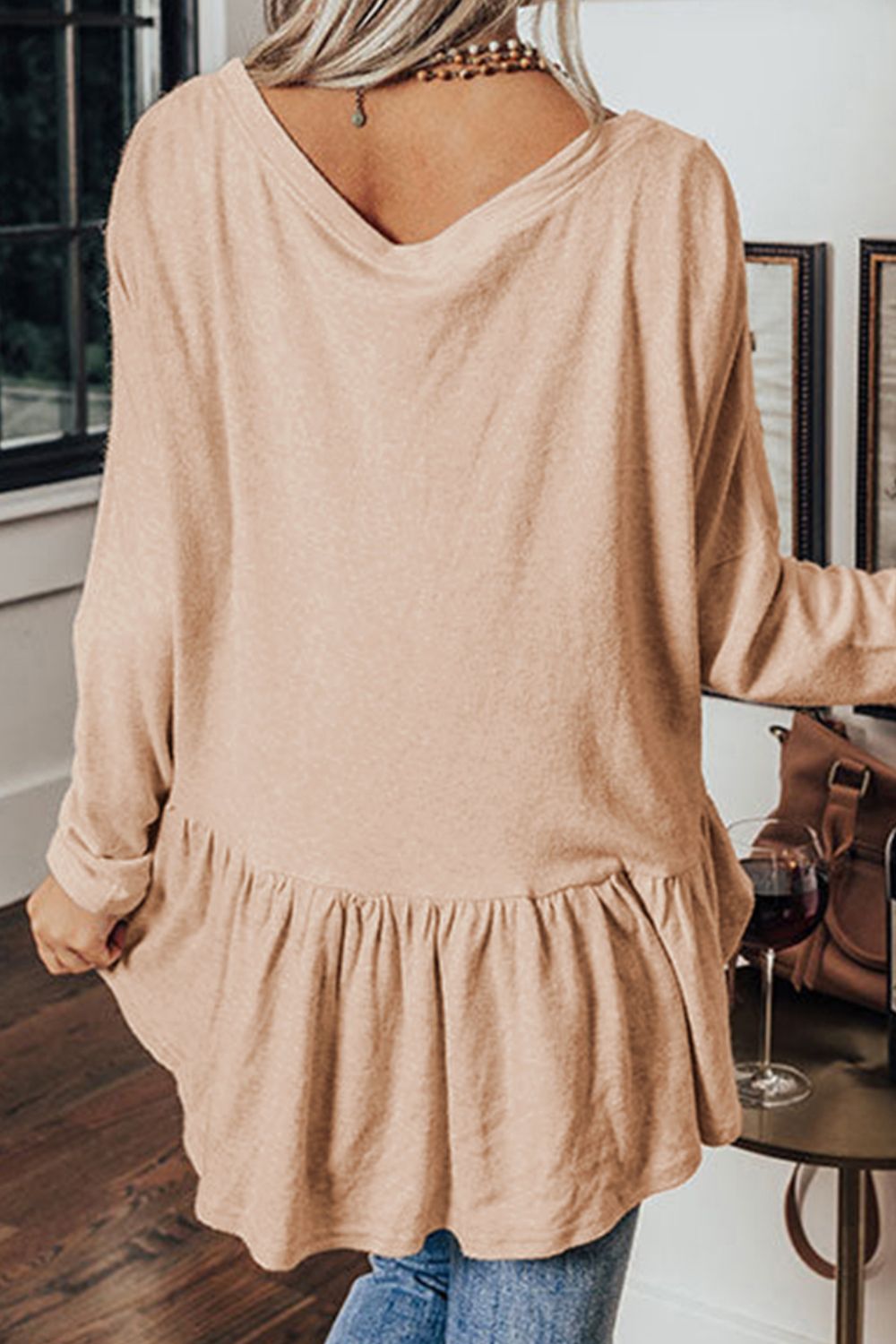 Curved Hem V-Neck Long Sleeve Top